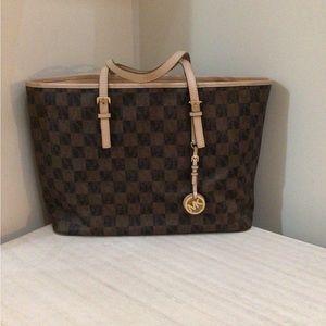 Michael Kors signature tote